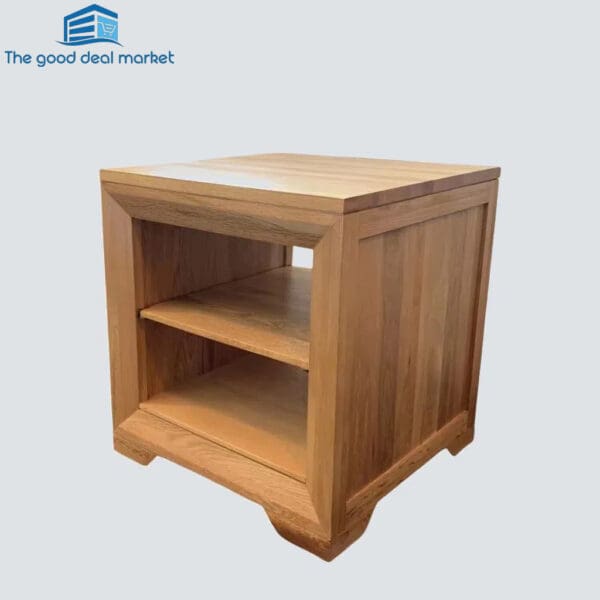 BEV Solid Oak Sidetable - Image 3